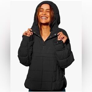 pull over hooded jacket.